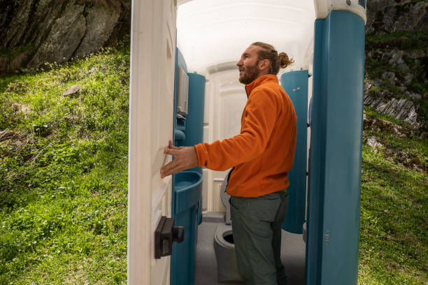 Best Handicap porta potty rental  in Centralia, WA