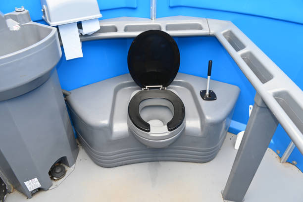 Best Affordable porta potty rental  in Centralia, WA